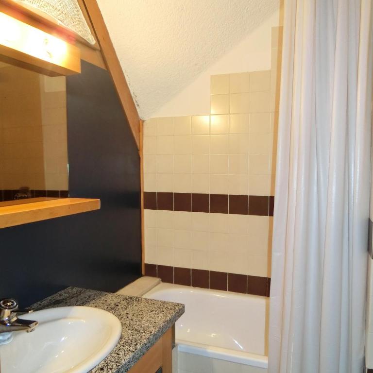 Alberti - Condominio Villa Golf - Appartamento su 2 Livelli - 6