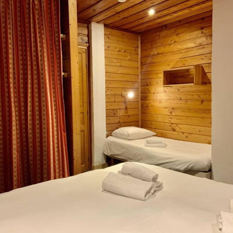 Alpe d'Huez Houses - Chalet Justine - Duplex for up to 15 people amazing location - Appartamento - 5