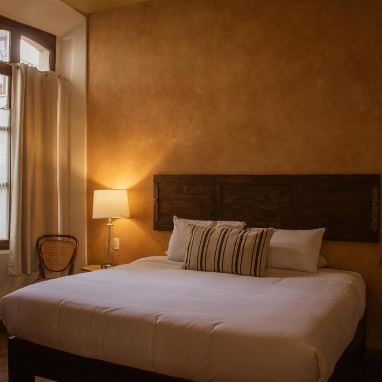 Casa Montespejo B&B - Deluxe King Room - 9