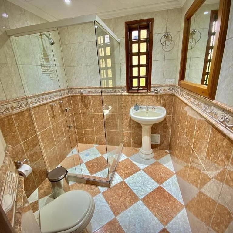 Luxury Villa In Provenza - Eight-Bedroom House - 21