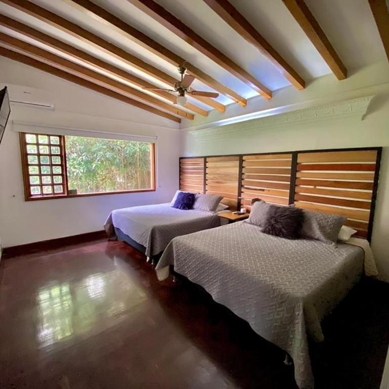 Luxury Villa In Provenza - Eight-Bedroom House - 22