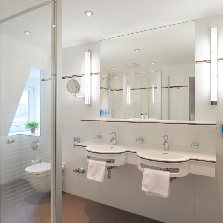 Ringhotel Loew's Merkur - Comfort Double Room - 12