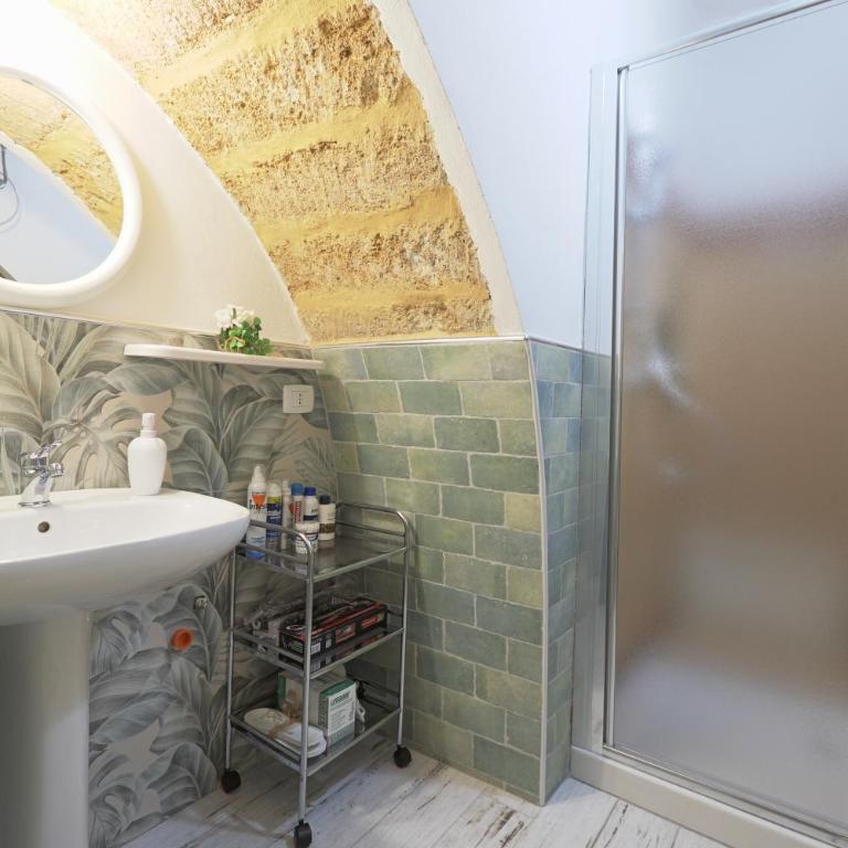 La Sedia Rossa Historical Centre - Two-Bedroom Apartment - 30