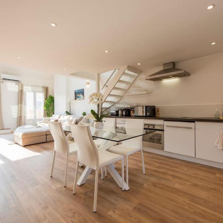 Duplex Cannes plein Centre, Zone Piétonne, 2 Chambres - Apartamento de 2 dormitorios - 22