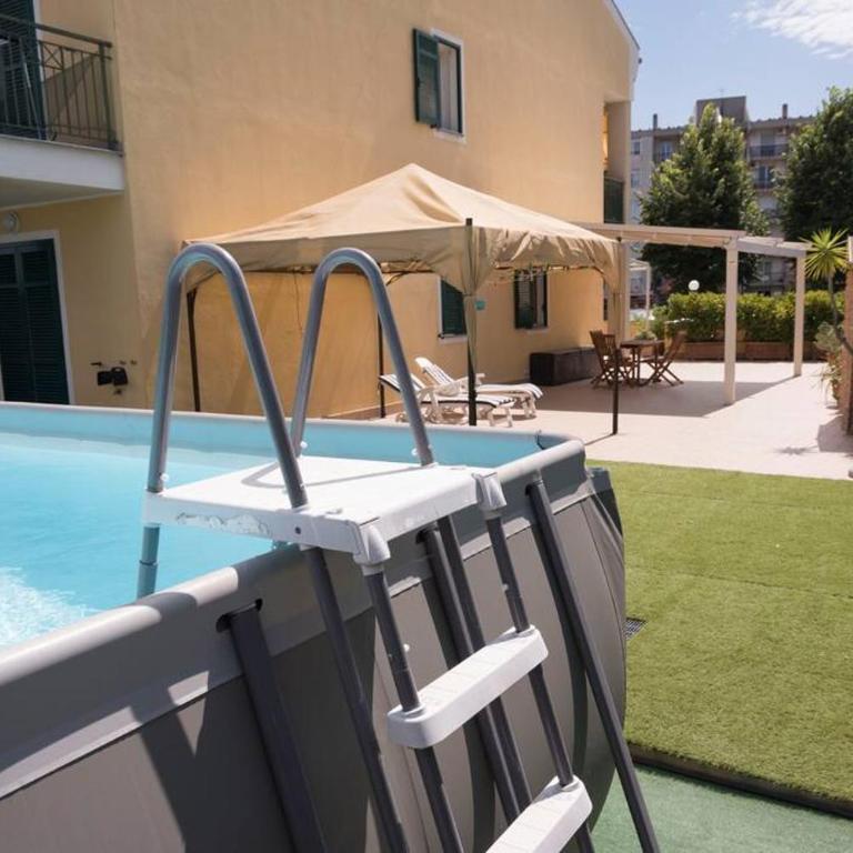 Casa Tiziana con ampio patio e parcheggio riservato - Appartamento con 2 Camere da Letto - 1