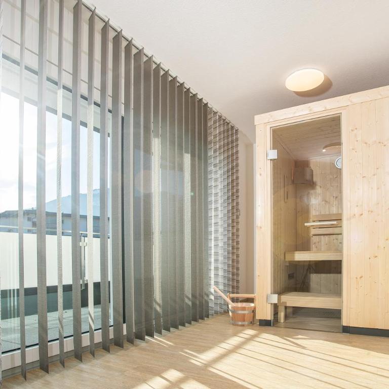 H21 - Modernes Ferienhaus 145qm, 4SZ, Wellnessbereich mit Sauna und Dachterrasse mit Panoramablick, Kühlen und Heizen mit Geothermie - Casa Vacanze - 7