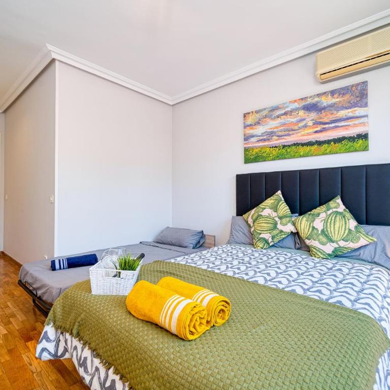 L Casa Cafe Madrid El plantio Calle segundo anca 11 madrid 28023 - Double Room with Shared Bathroom - 7