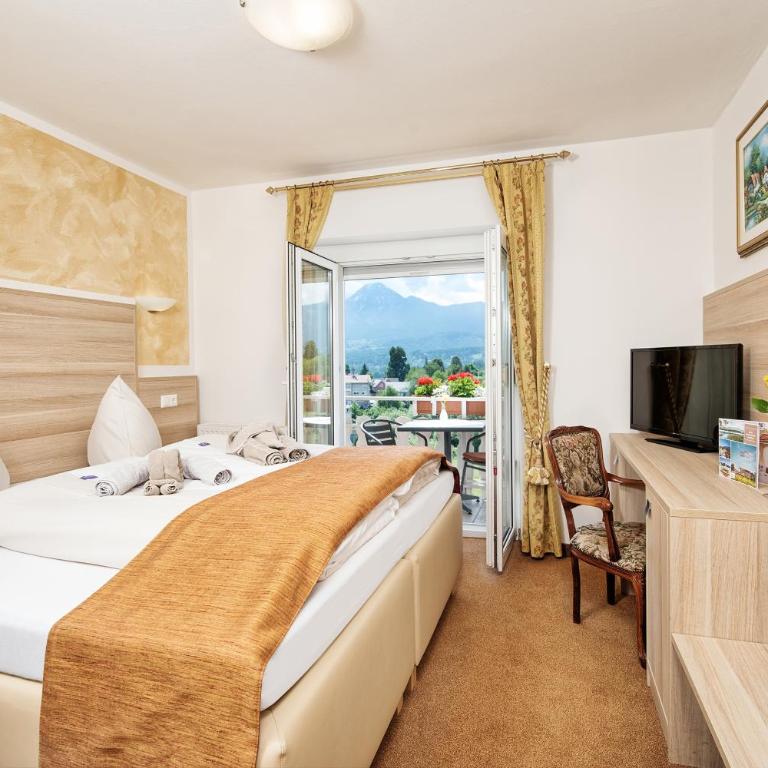 Hotel-Pension Melcher - Doppelzimmer mit Seeblick - 3