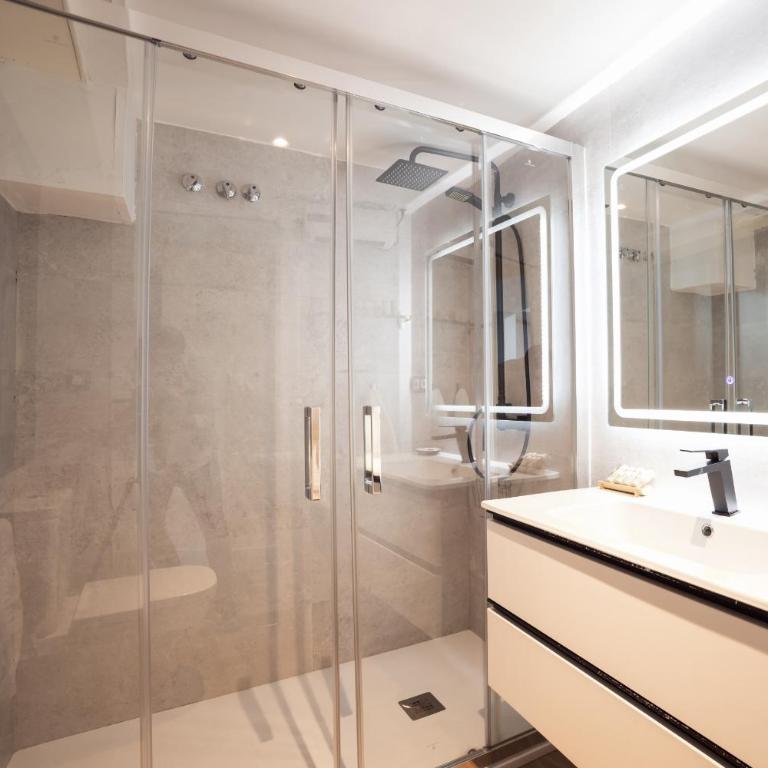 HERMOSA 7 - Two-Bedroom Apartment - 28