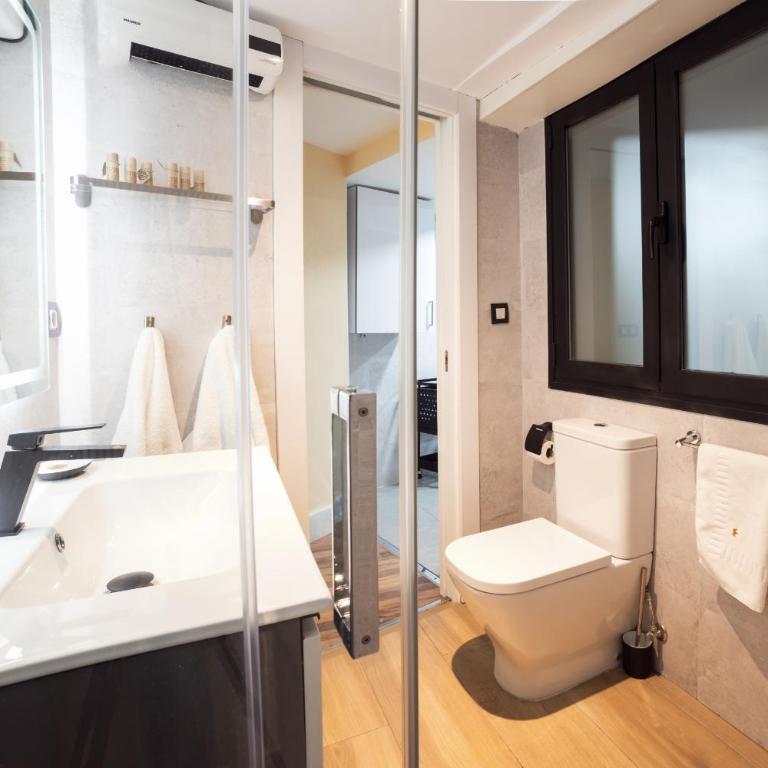 HERMOSA 7 - Two-Bedroom Apartment - 32