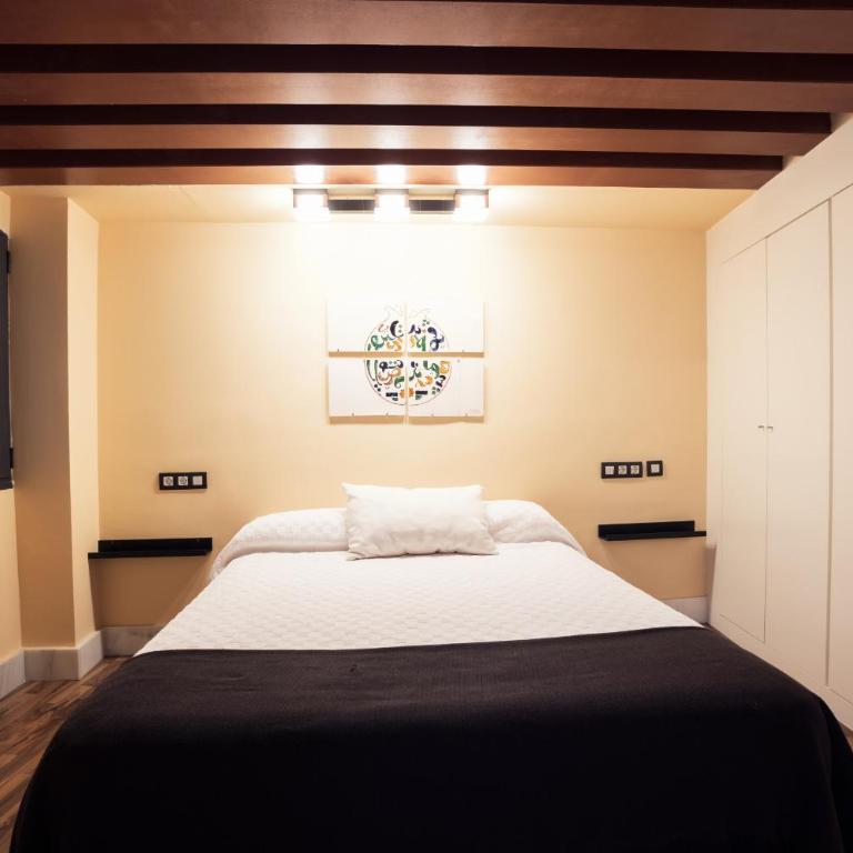 HERMOSA 7 - Two-Bedroom Apartment - 16