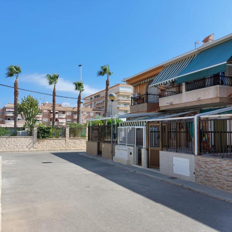 Bungalow Santa Pola playa - Apartamento de 1 dormitorio - 6