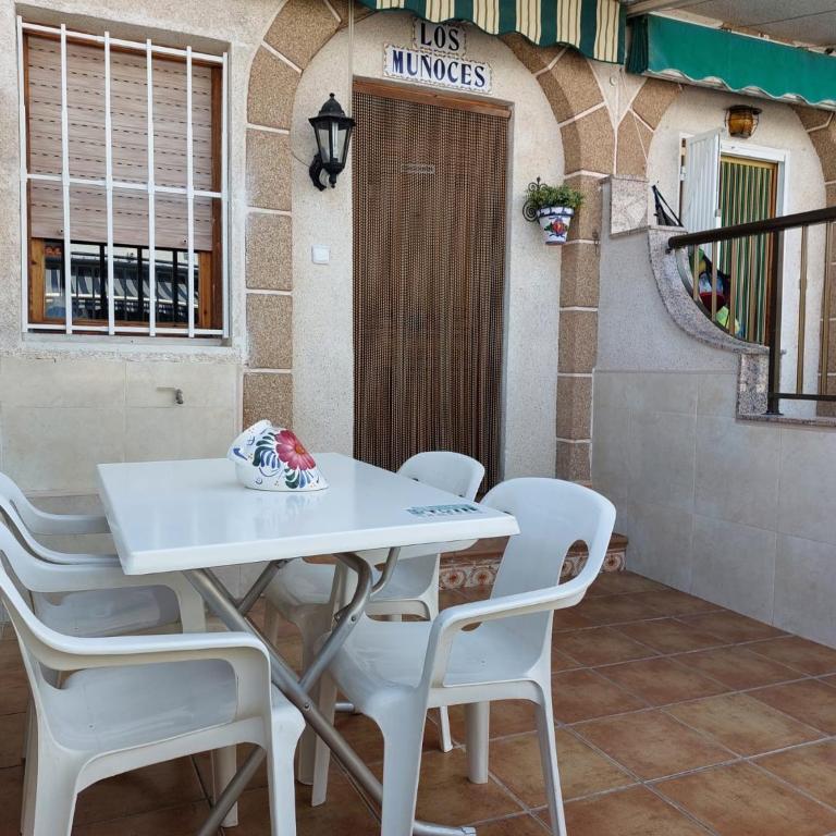 Bungalow Santa Pola playa - Apartamento de 1 dormitorio - 2