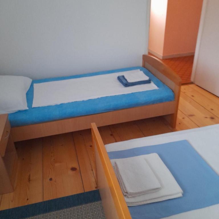 Anita Guest House - Two-Bedroom Apartment - 9