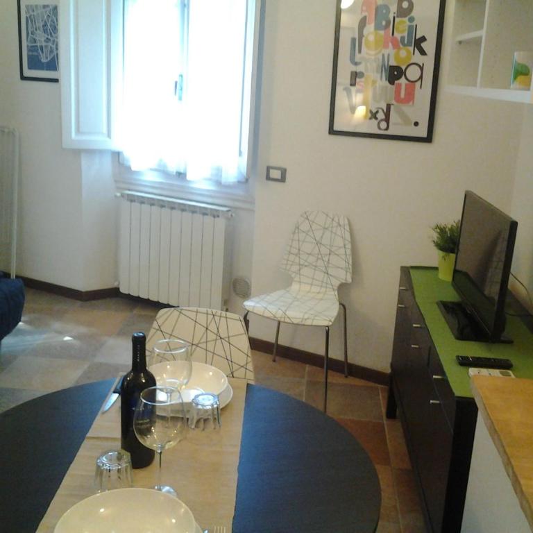 Silvia Apartment - One-Bedroom Apartment - 23