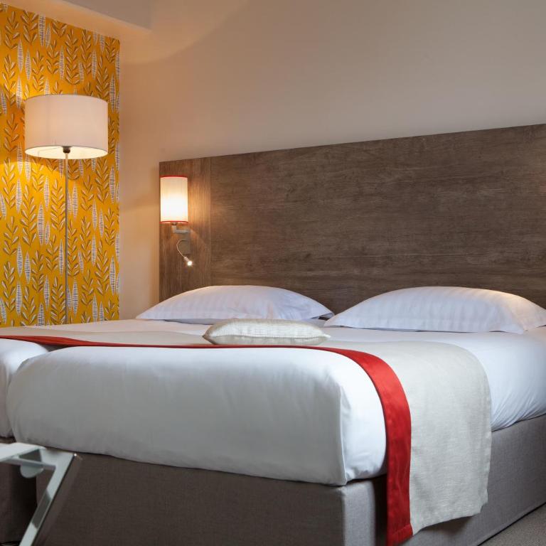 Logis Hôtel Beauséjour Colmar - Suite Junior Classique - 2