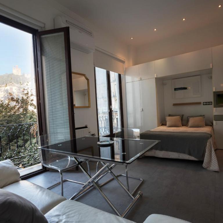 El balcón de la vela by Medina Living - One-Bedroom Apartment - 7