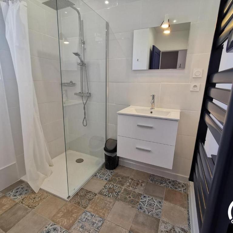 DOUMO - Appartement - Vue sur Jardin - 11