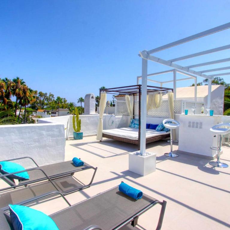1108 Beachfront 2 apartments with roofterrace 80mtrgt beach 3 pools - Apartamento - 1
