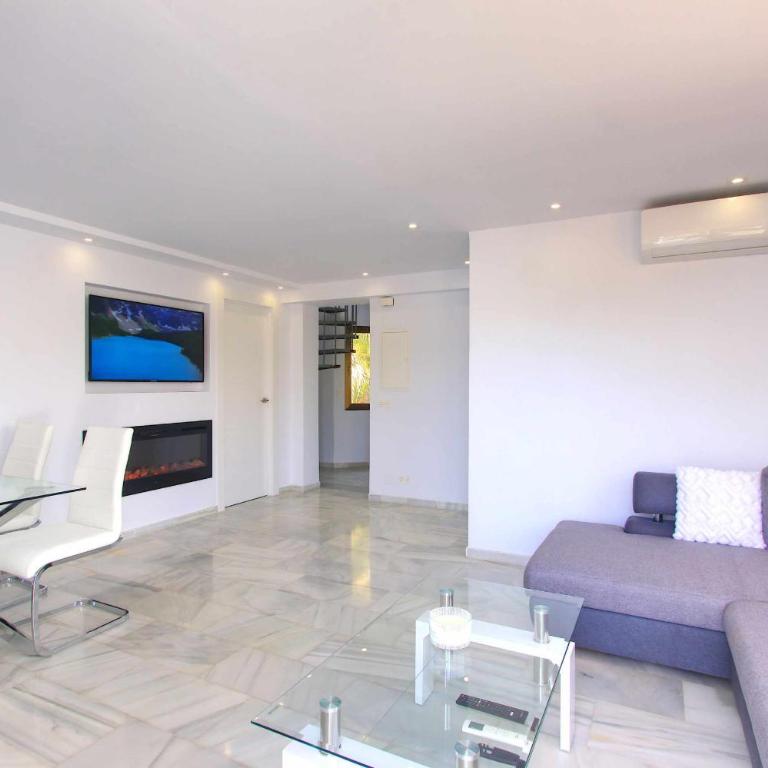 1108 Beachfront 2 apartments with roofterrace 80mtrgt beach 3 pools - Apartamento - 5