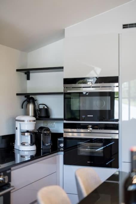 Tauernhaus Sonnblick Top 1 - 13p - 5 kamers - luxe - sauna - uitzicht - Chalet - 10