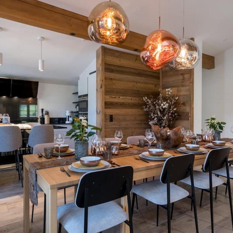 Tauernhaus Sonnblick Top 1 - 13p - 5 kamers - luxe - sauna - uitzicht - Chalet - 12