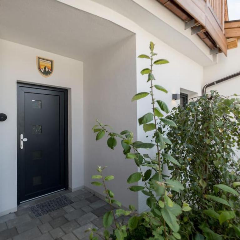Tauernhaus Sonnblick Top 1 - 13p - 5 kamers - luxe - sauna - uitzicht - Chalet - 33