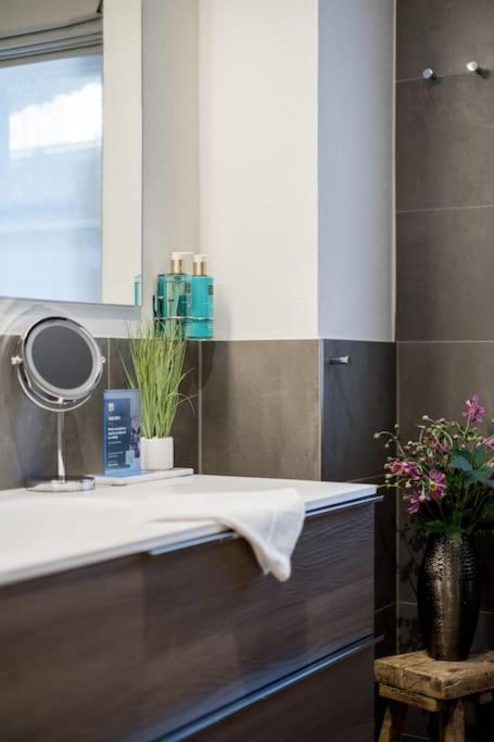 Tauernhaus Sonnblick Top 1 - 13p - 5 kamers - luxe - sauna - uitzicht - Chalet - 49