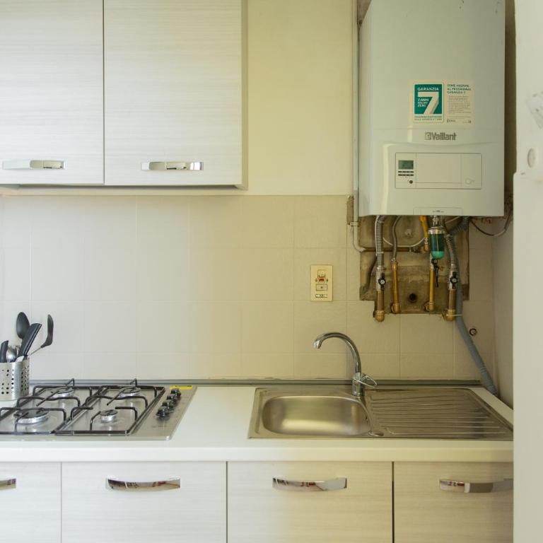 Strategic 2BR Apartment - Appartamento con 3 Camere da Letto - 5