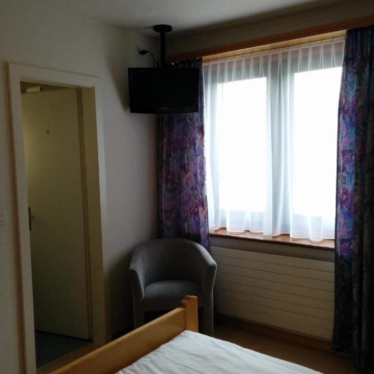 Hotel Terminus - Doppel- oder Zweibettzimmer - 5