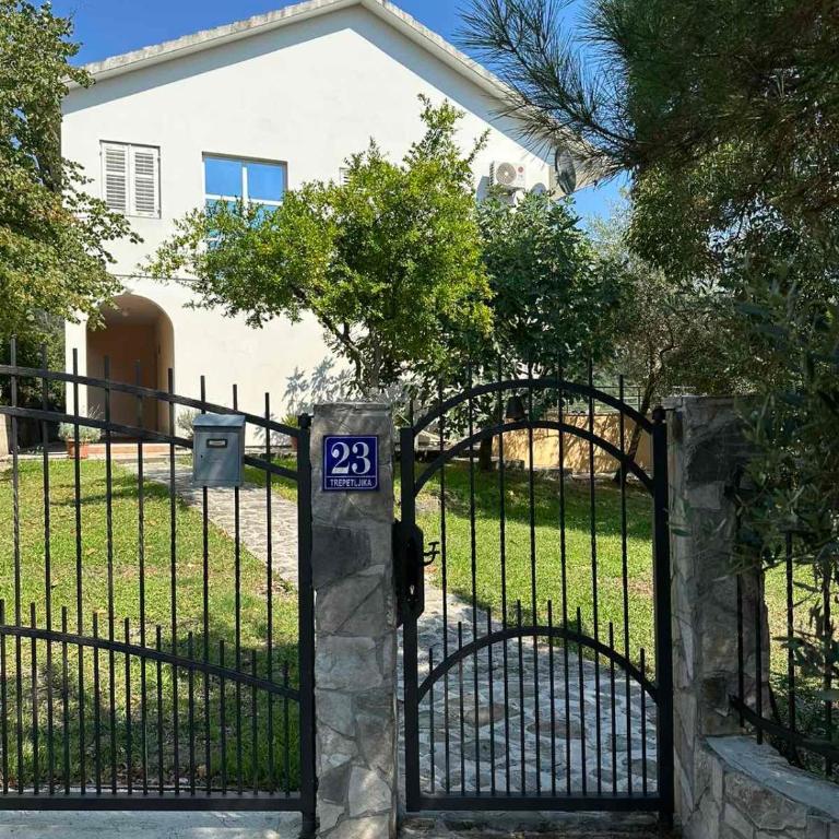 Apartman Sofija HN - One-Bedroom Apartment - 8