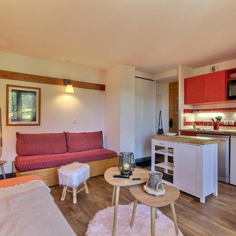 Appartement 2 pièces avec balcon, proche commerces - FR-1-455-219 - Appartement - 8