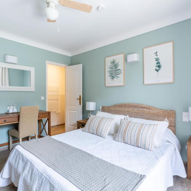 Chambres d'Hotes Les Amandiers - Standard Doppel- oder Zweibettzimmer - 1