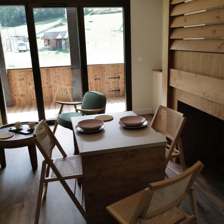 Les Gîtes d'Aillon et d'Ailleurs - Studio - Vue sur Montagne - 5