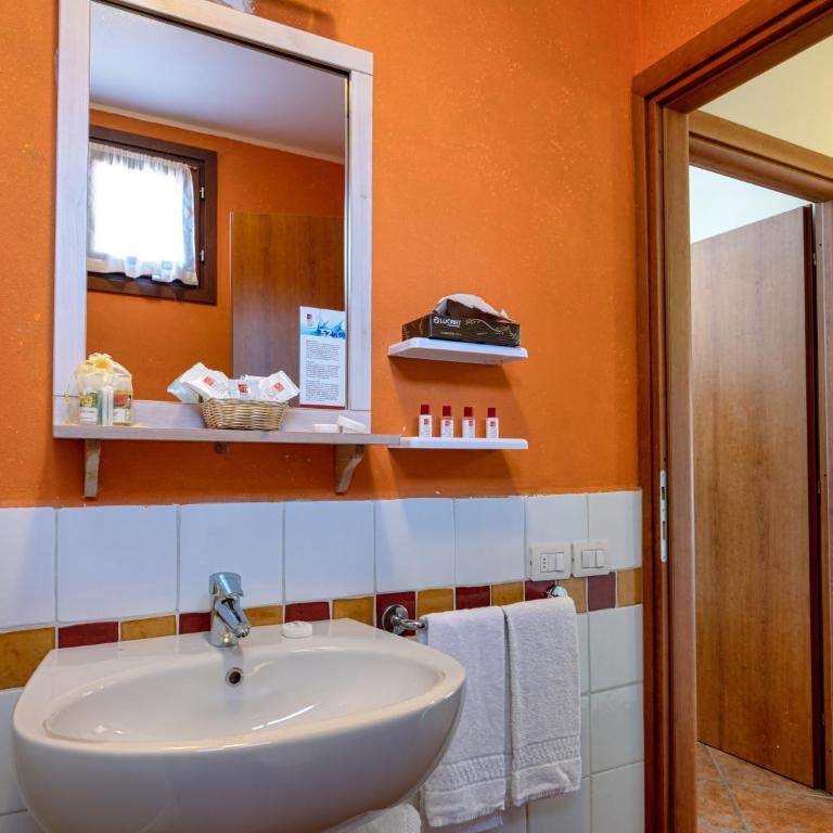 Apartment in Peschiera del Garda 22085 - Apartment - 42