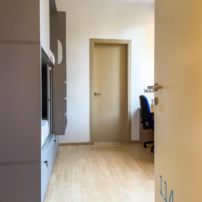 Leevin Stay Hostel - Bunk Bed in Male Dormitory Room - 8