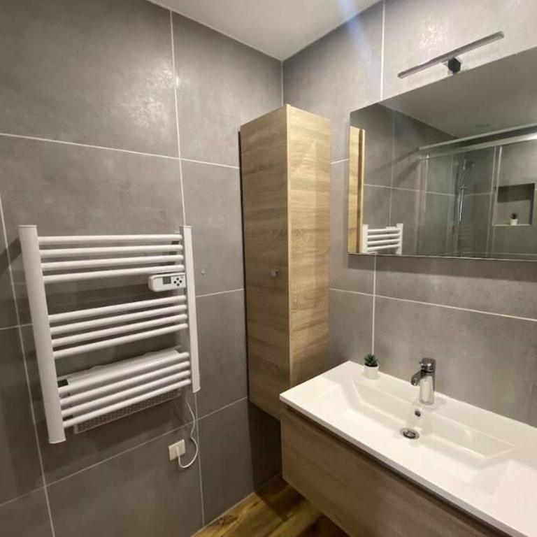 Appartement centre-ville, Valras-Plage, chez Géraud et Séverine - Appartement 1 Chambre - 15