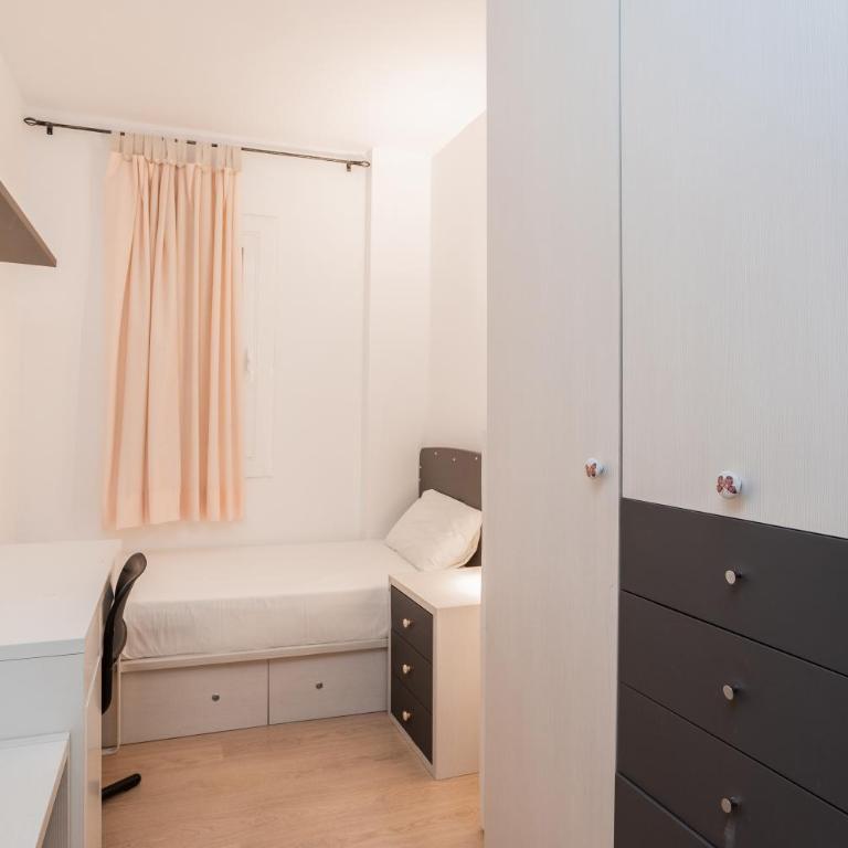Quiet 2BR Near Marina Metro Workspace - Apartment - 19