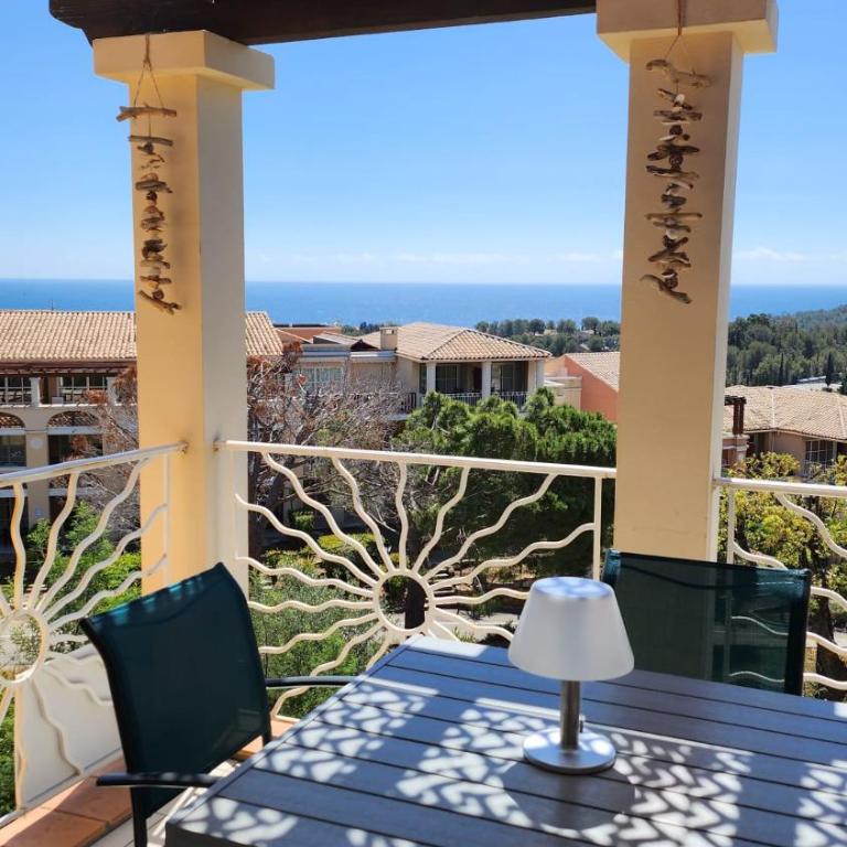 Saint-Raphael- Vue mer et Massif de l'Esterel - Appartamento con 1 Camera da Letto - 1