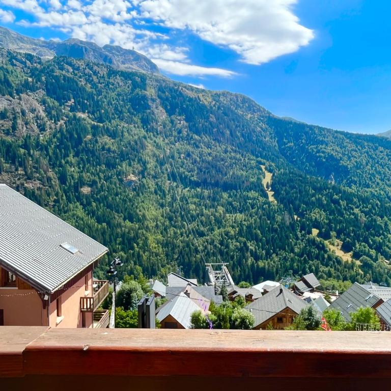 VAUJANYLOCATIONS - LA FARE 30 - Appartement avec Vue sur la Montagne - 7