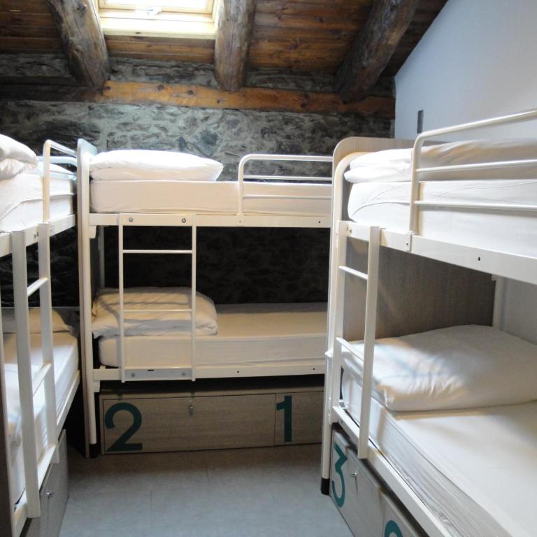 Mountain Hostel Tarter - Einzelbett im Schlafsaal mit 6 Betten - 1