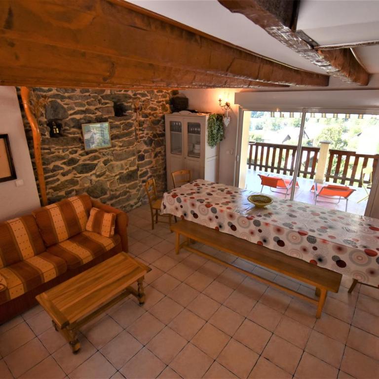 VAUJANYLOCATIONS - ROCHES GRANDES 47 - Maison 7 Chambres - 6