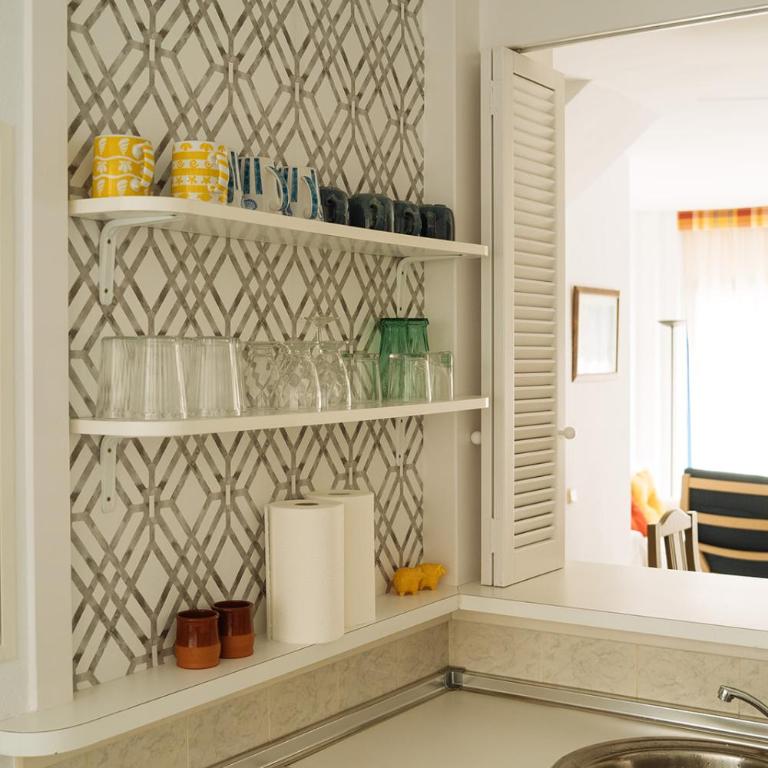 One&lux Marbella House - Bright Beachfront Duplex with Parking, Pool & Gym - Appartamento con 2 Camere da Letto - 48