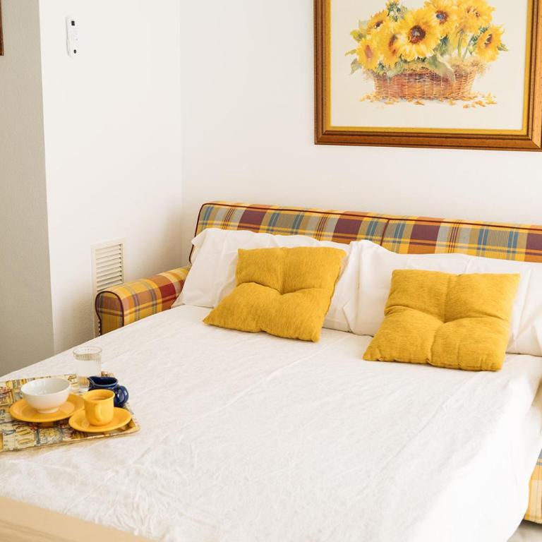 One&lux Marbella House - Bright Beachfront Duplex with Parking, Pool & Gym - Appartamento con 2 Camere da Letto - 70