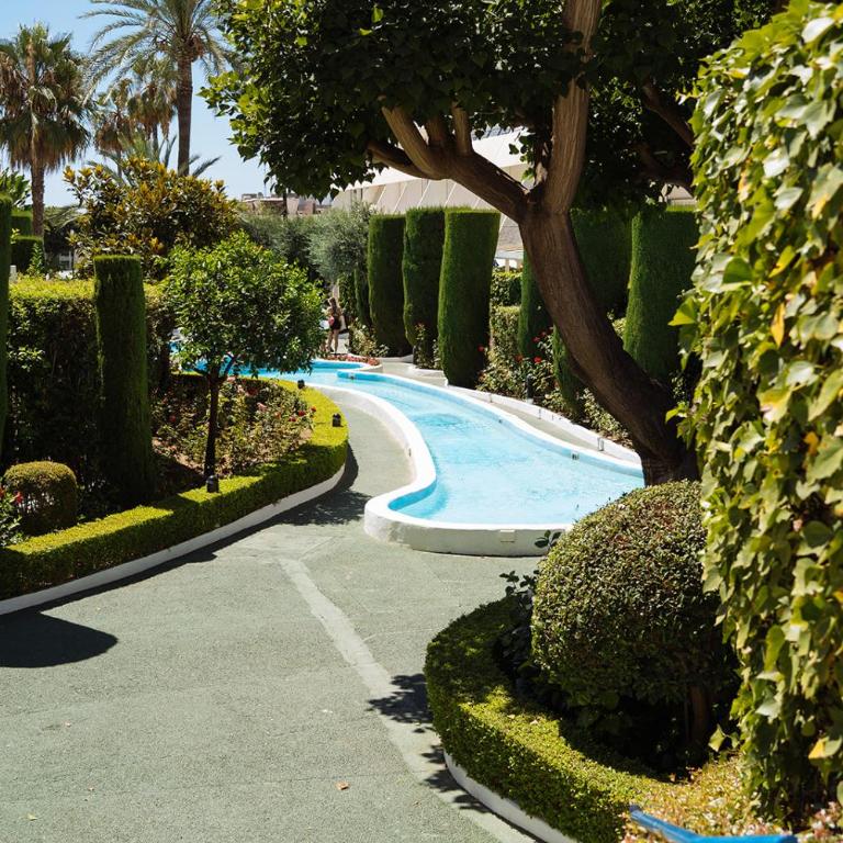 One&lux Marbella House - Bright Beachfront Duplex with Parking, Pool & Gym - Appartamento con 2 Camere da Letto - 75
