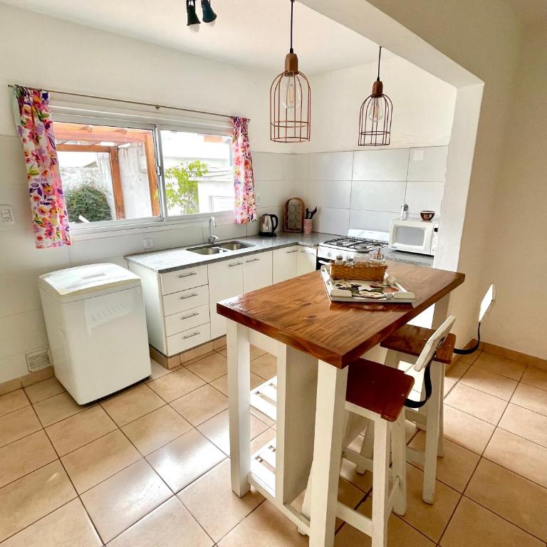 Pepa - Two-Bedroom House - 10