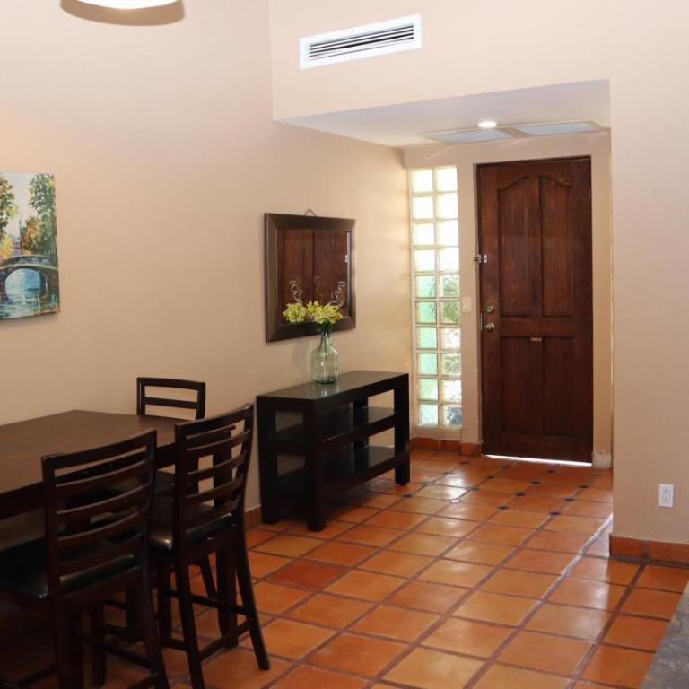 La Concha Beach Hotel & Club - Suite Familiar - 7