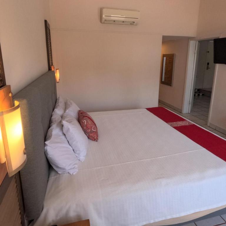 La Concha Beach Hotel & Club - Suite con cama extragrande - 7