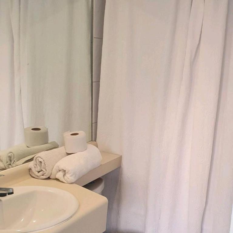 Departamento Centro Santiago con piscina y climatizador - One-Bedroom Apartment - 8