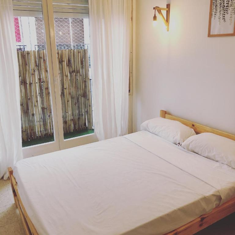 Departamento zona Güemes, a dos cuadras del mar ,Dos ambientes,céntrico - One-Bedroom Apartment - 1